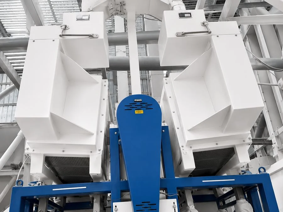 Paddy separator machine at Shree RadhaGovind rice mill